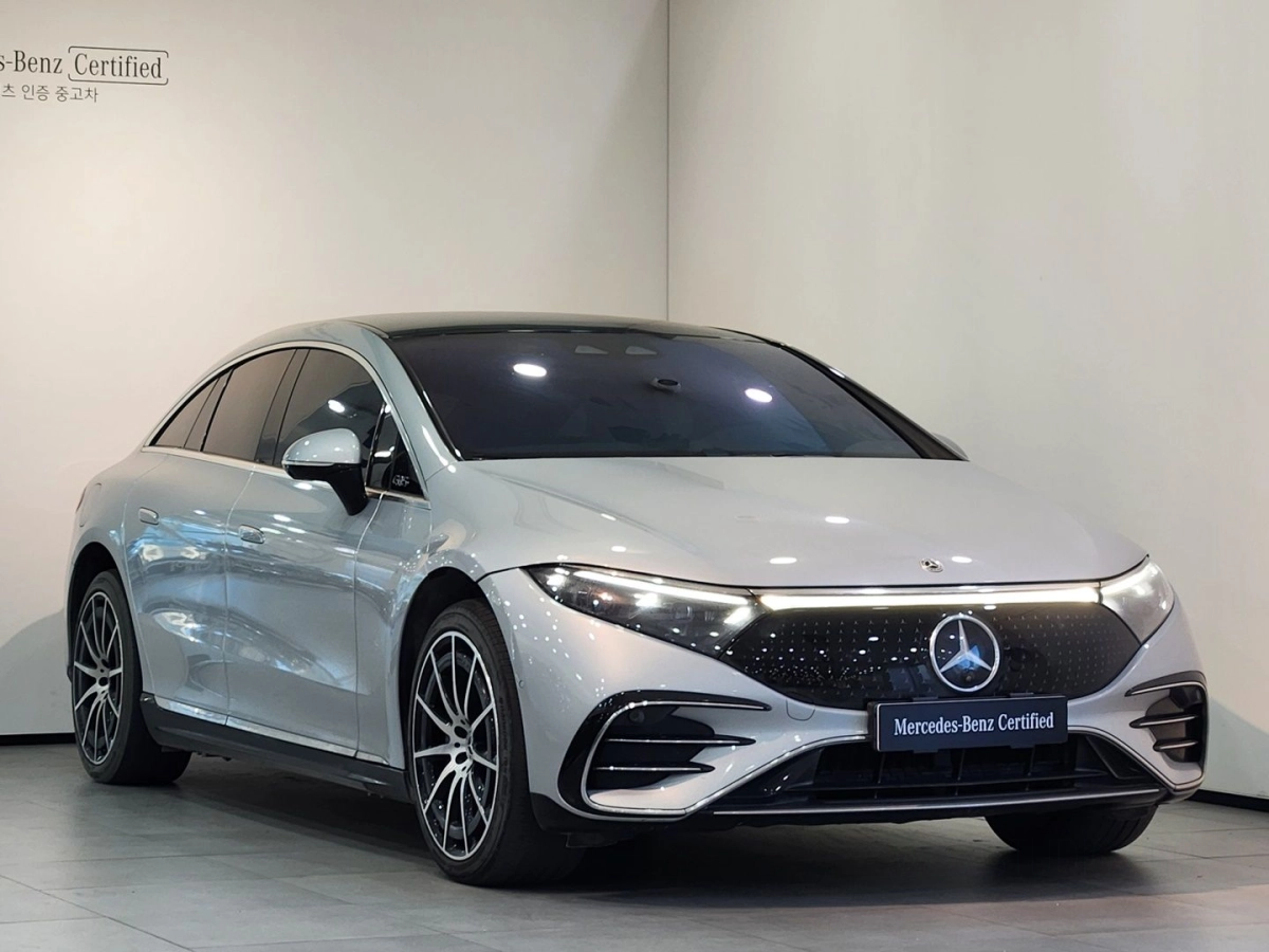 MERCEDES BENZ EQS V297  2023