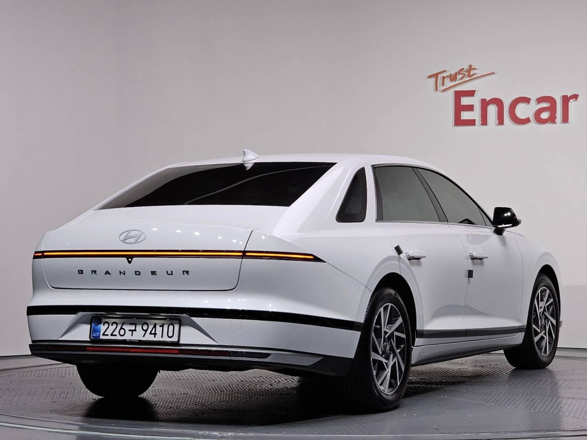 HYUNDAI GRANDEUR GN7