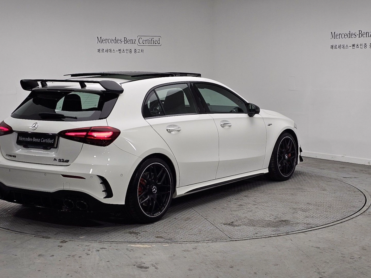 MERCEDES BENZ A-CLASS W177