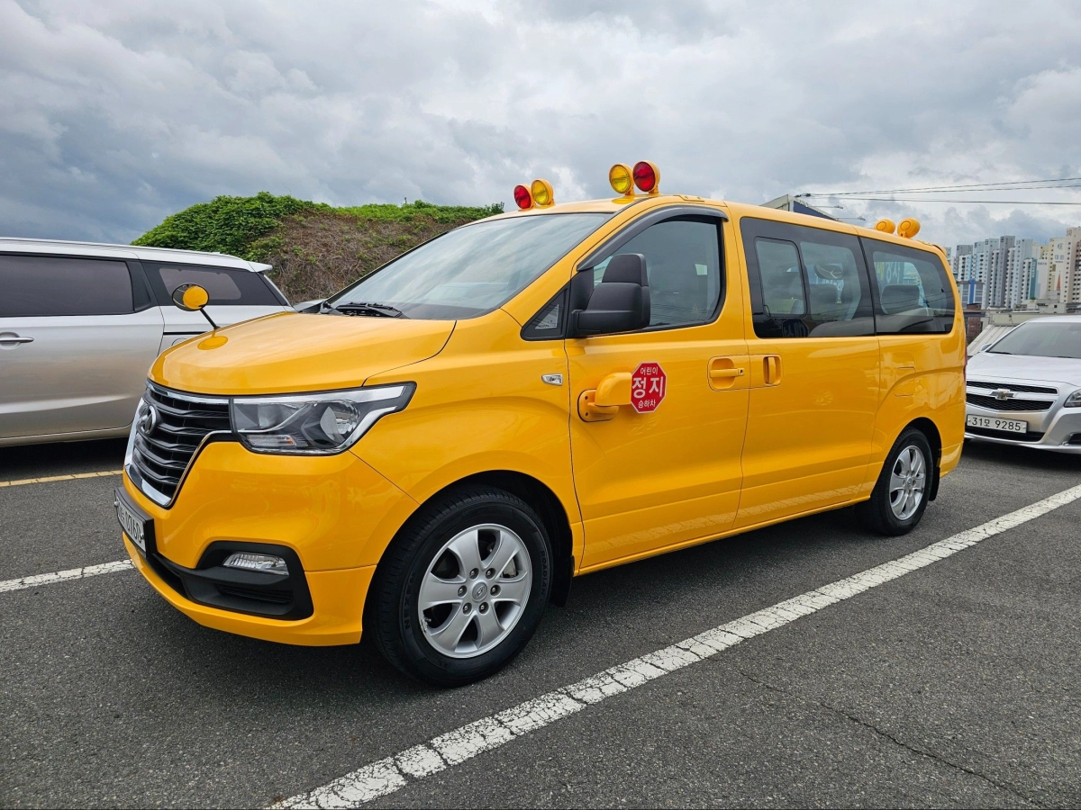 HYUNDAI STAREX GRAND 2021