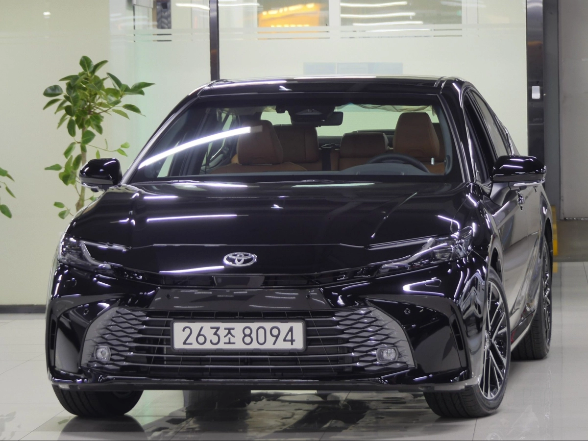 TOYOTA CAMRY XV80 2025