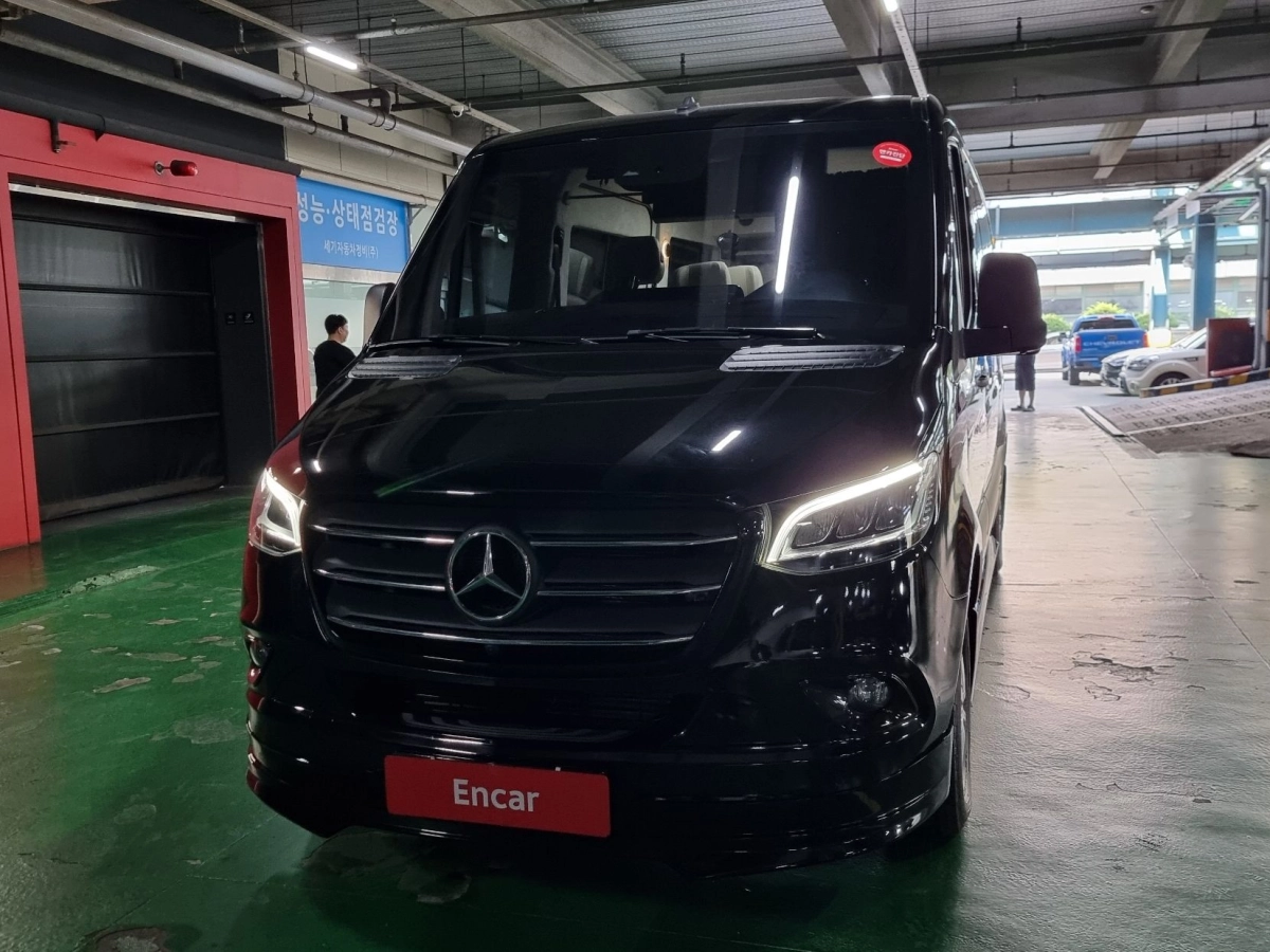 MERCEDES BENZ SPRINTER