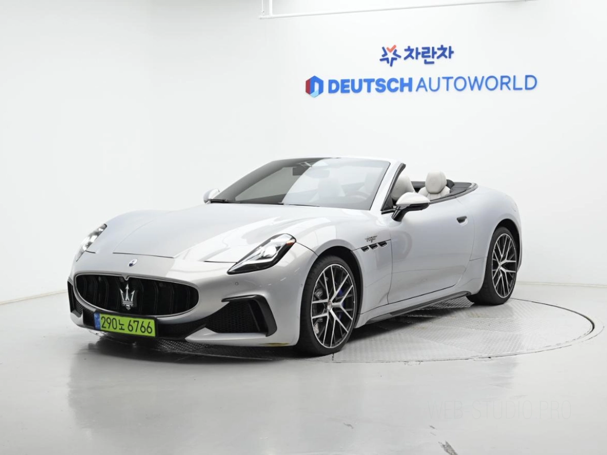 MASERATI GRAN CABRIO  2024