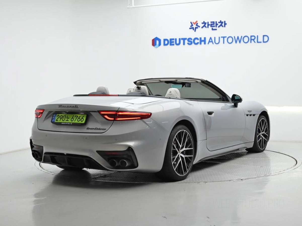 MASERATI GRAN CABRIO