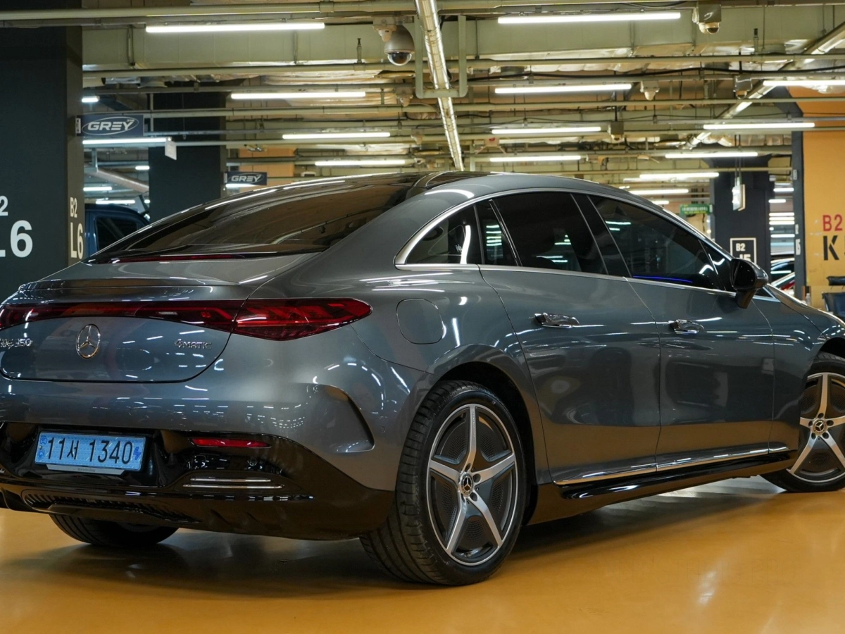 MERCEDES BENZ EQE V295