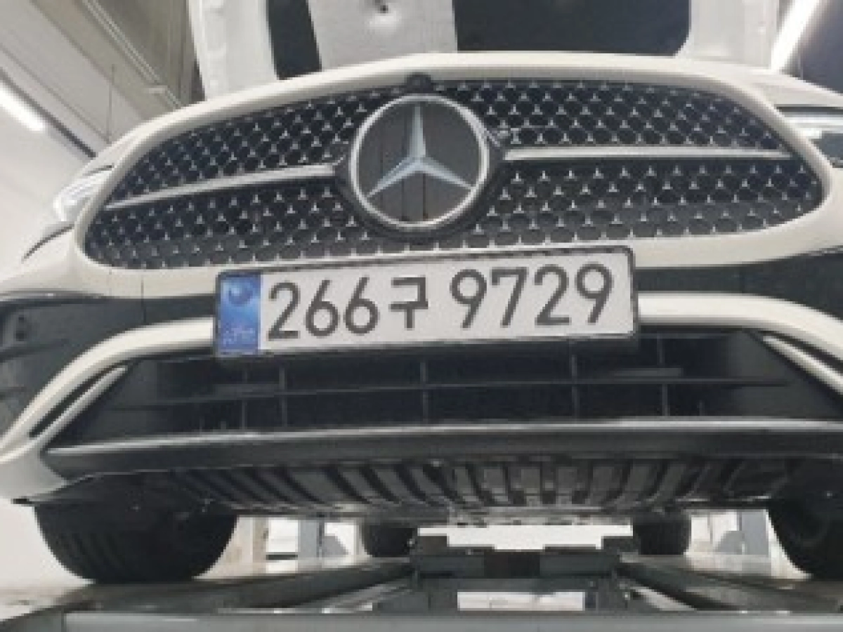 MERCEDES BENZ CLE-CLASS C236  2025