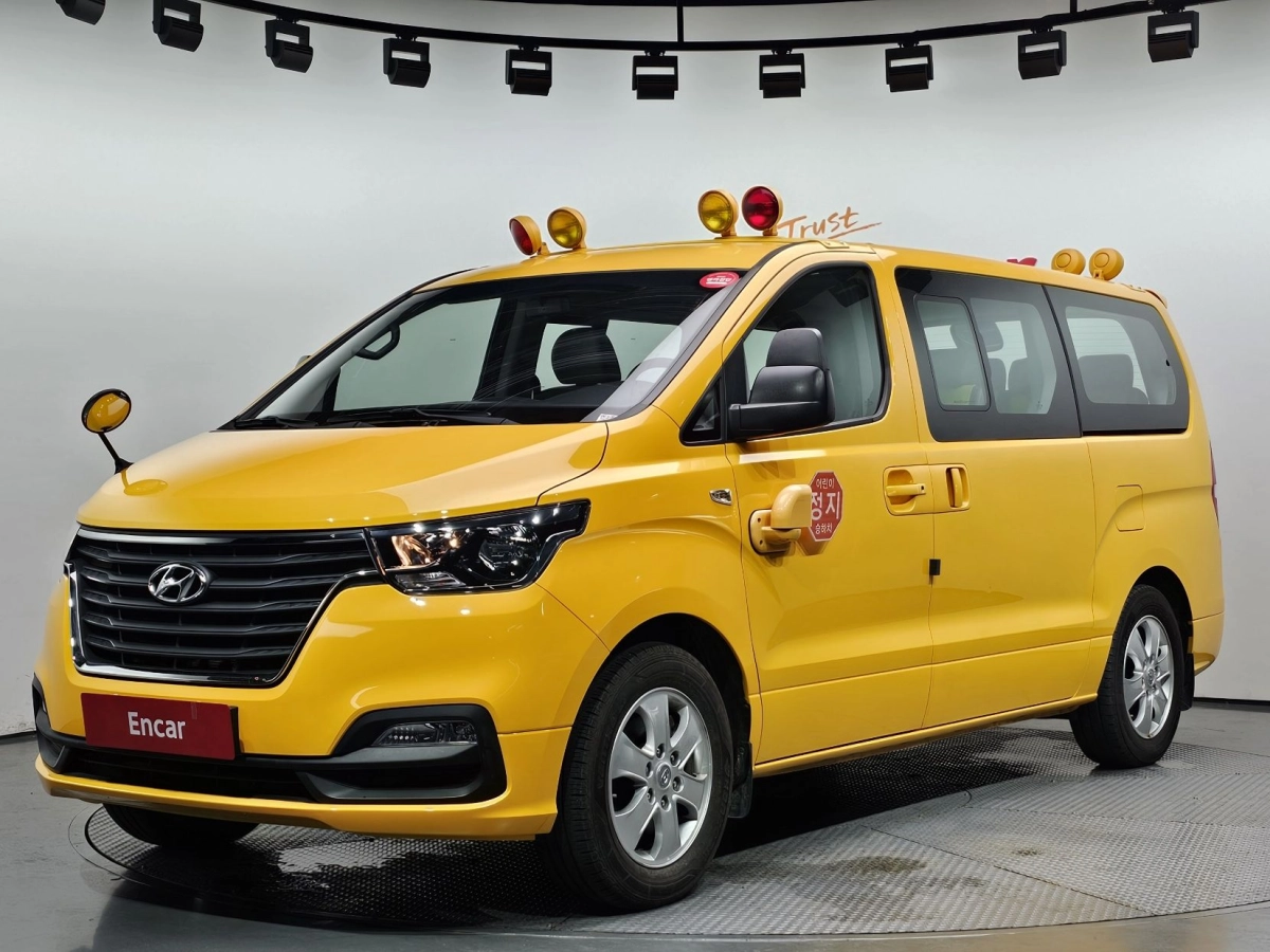 HYUNDAI STAREX GRAND 2021