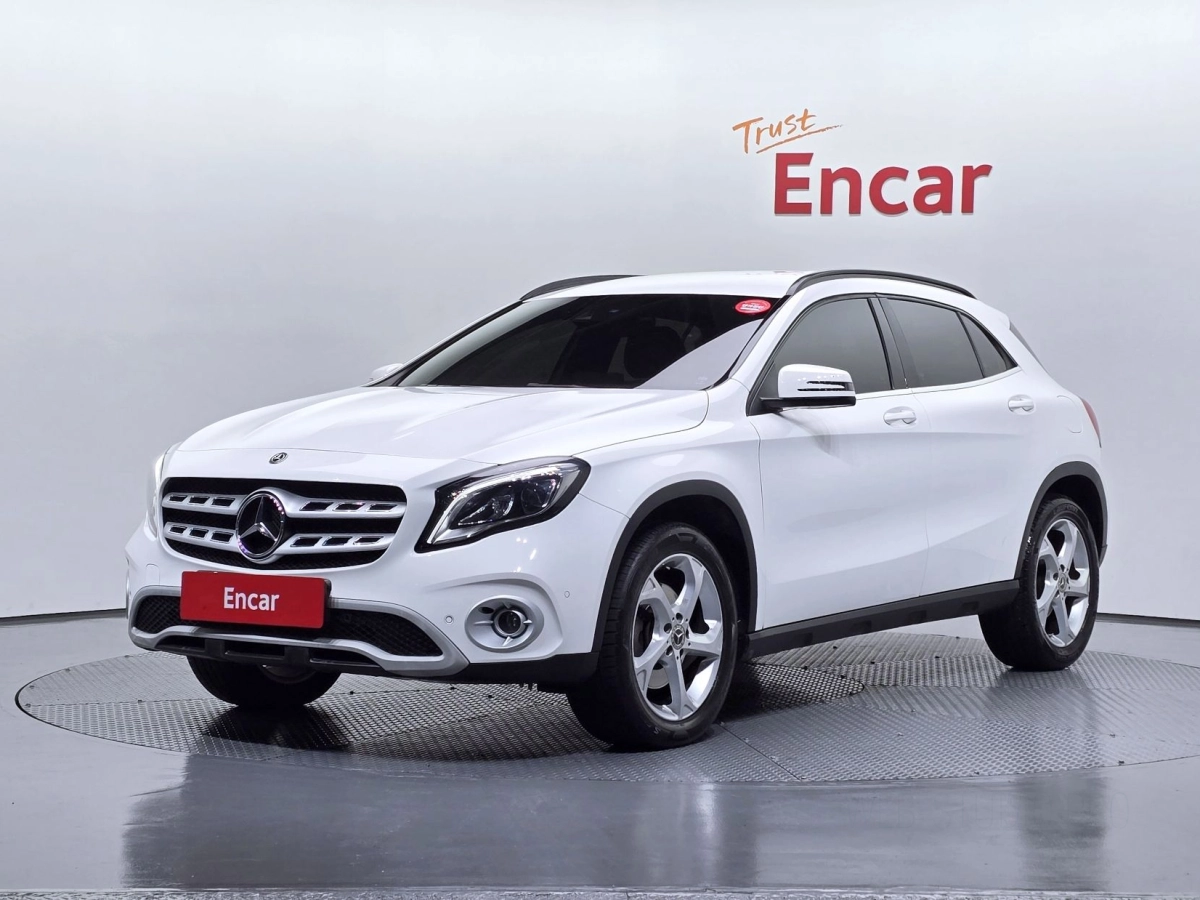 MERCEDES BENZ GLA-CLASS X156  2019