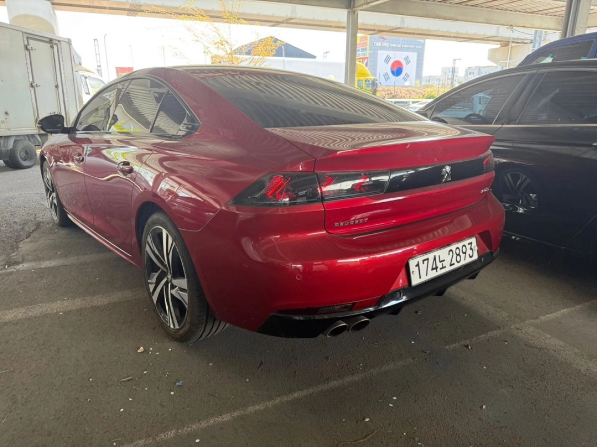 PEUGEOT 508