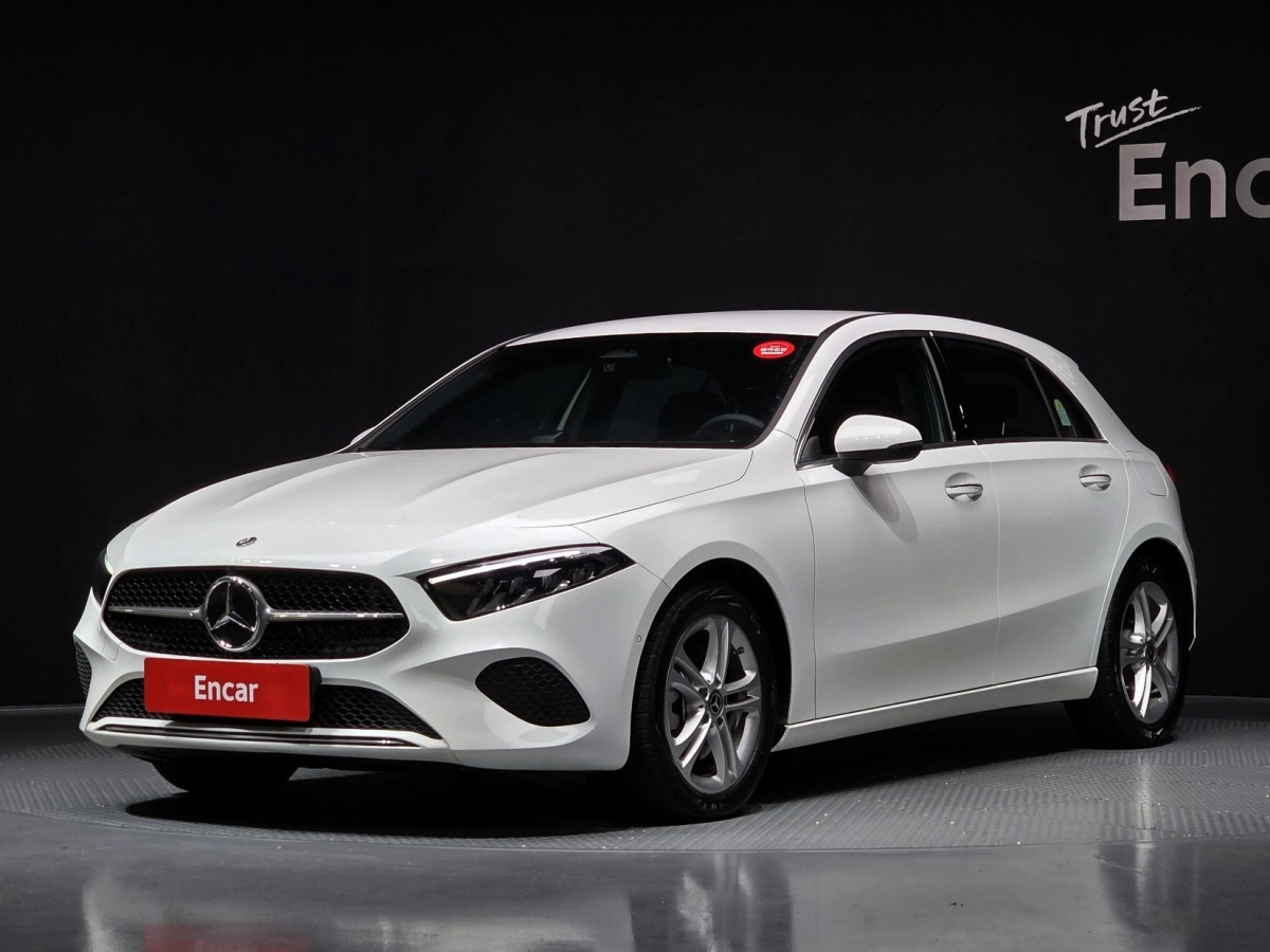 MERCEDES BENZ A-CLASS W177