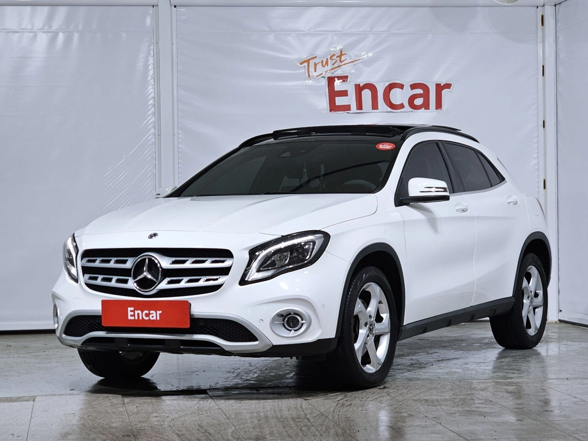 MERCEDES BENZ GLA-CLASS X156  2019