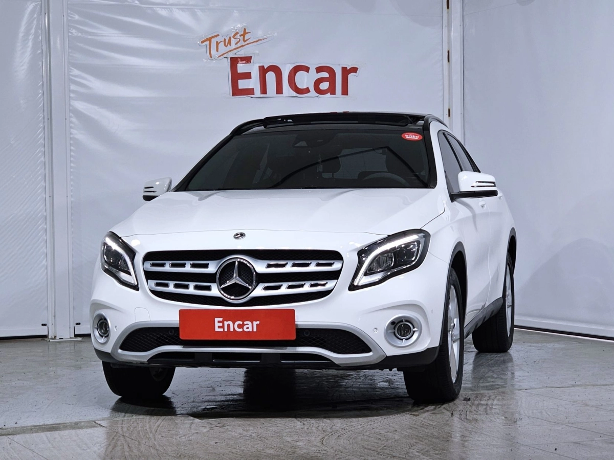 MERCEDES BENZ GLA-CLASS X156