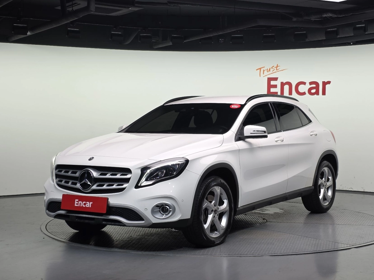 MERCEDES BENZ GLA-CLASS X156  2019