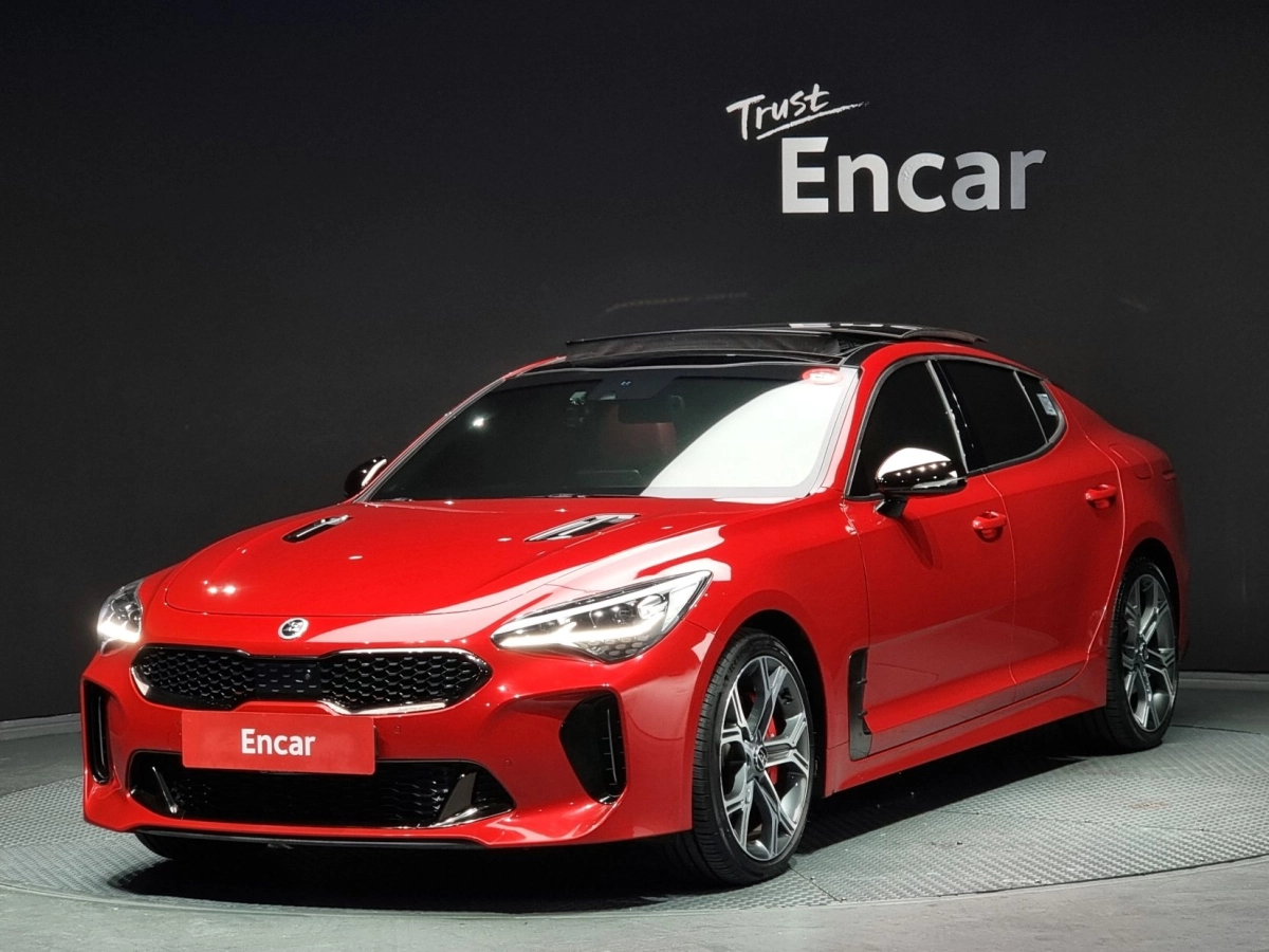 KIA STINGER