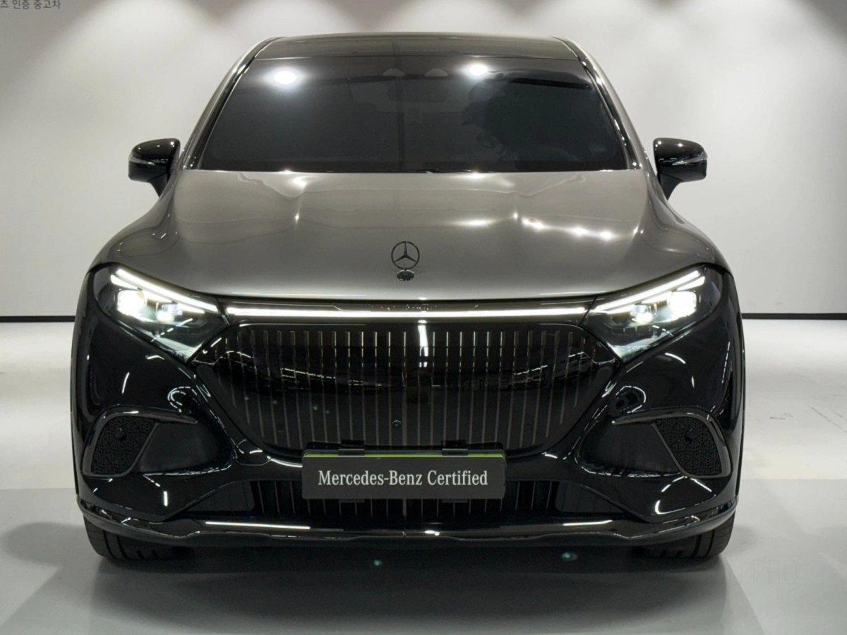 MERCEDES BENZ EQS SUV X296