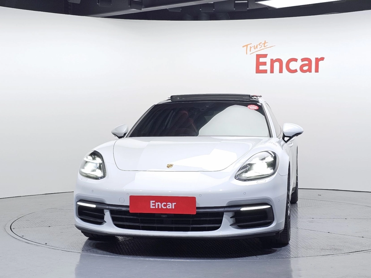 PORSCHE PANAMERA 971