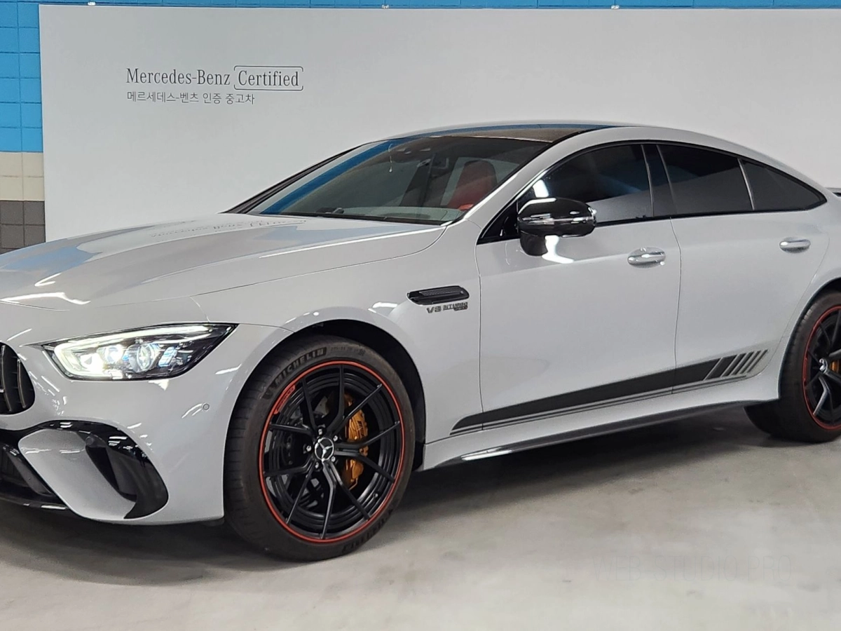 MERCEDES BENZ AMG GT