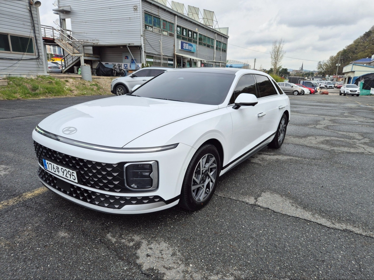 HYUNDAI GRANDEUR HYBRID GN7