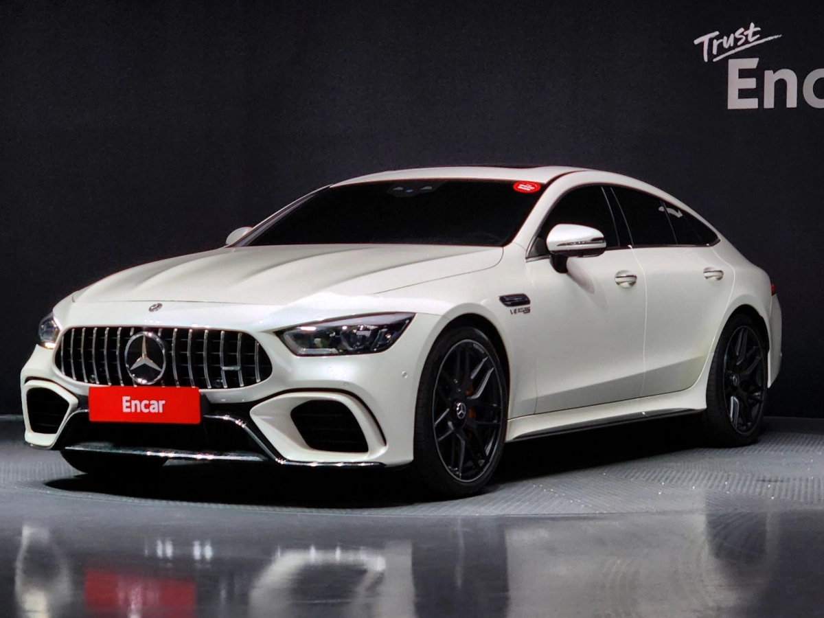 MERCEDES BENZ AMG GT