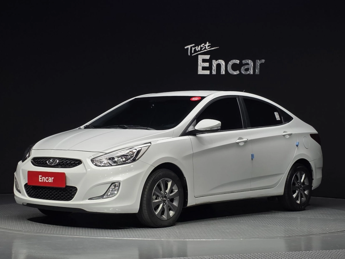 HYUNDAI ACCENT NEW  2019