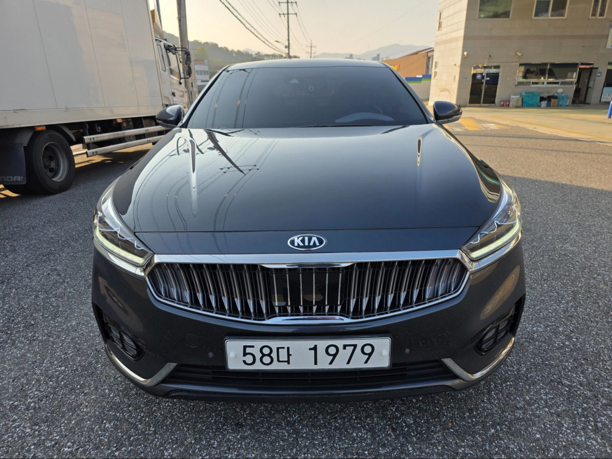 KIA K7 HYBRID  2019