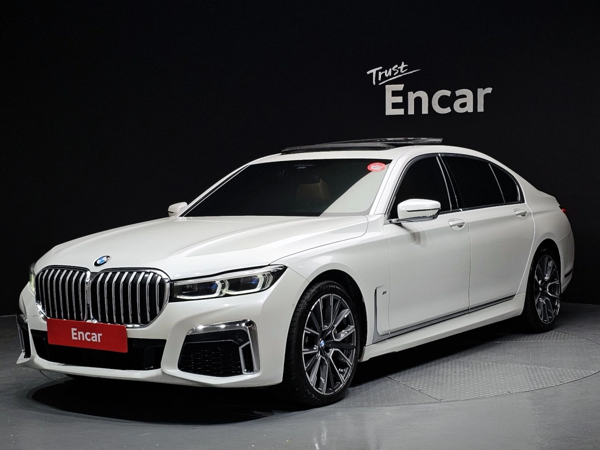 BMW 7-SERIES G11 2022