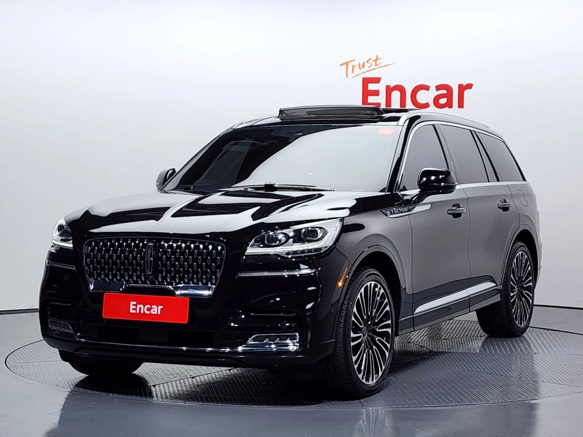 LINCOLN AVIATOR  2023