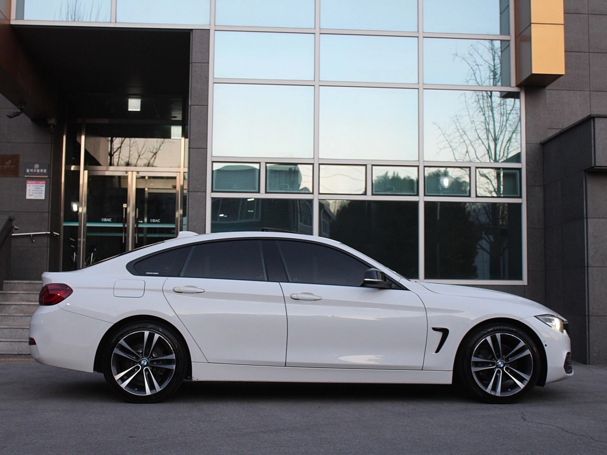BMW 4-SERIES F32