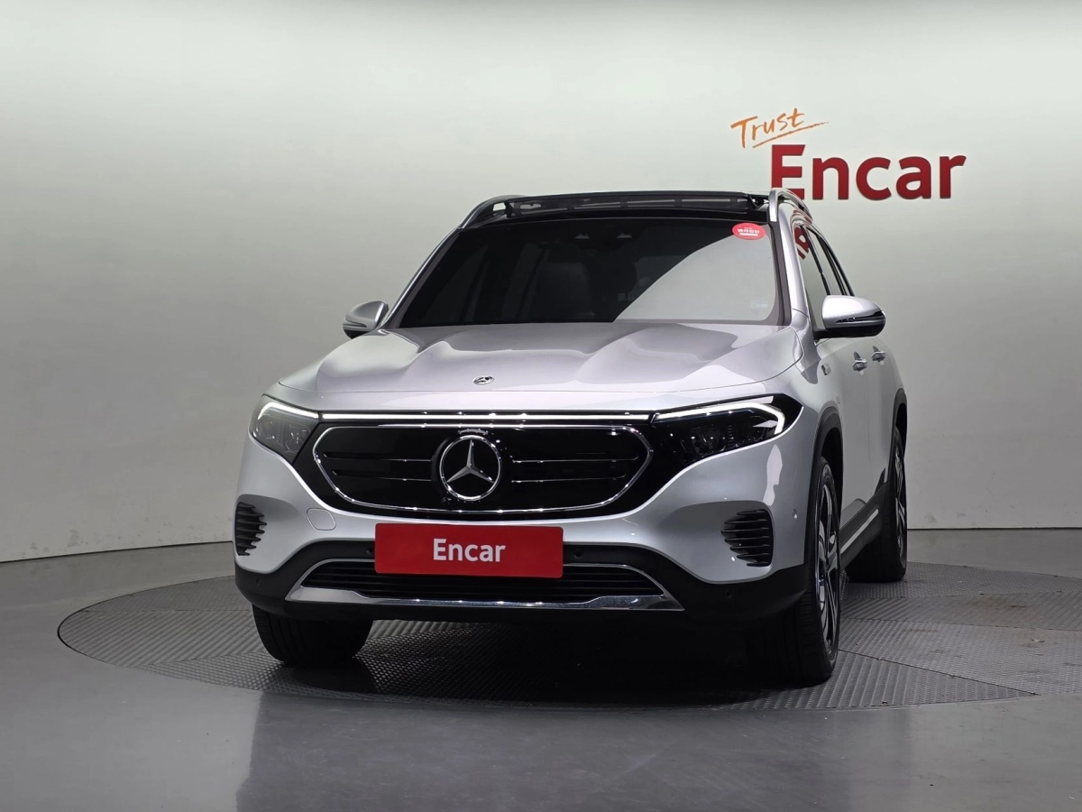 MERCEDES BENZ EQB X243