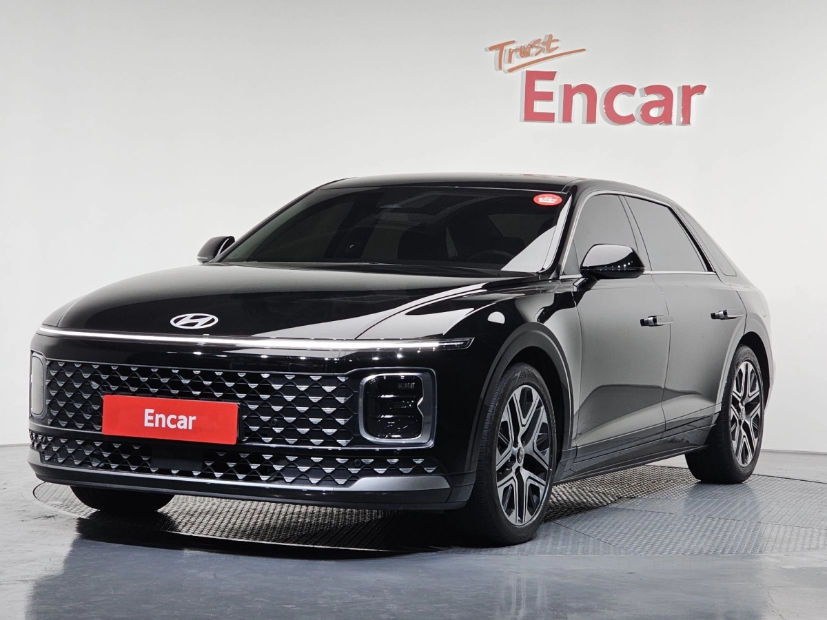 HYUNDAI GRANDEUR GN7  2023