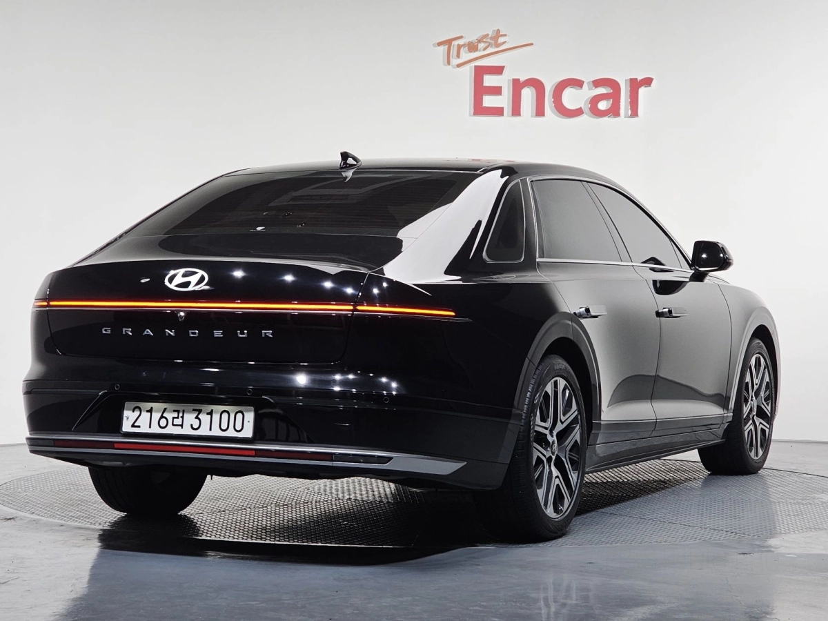 HYUNDAI GRANDEUR GN7