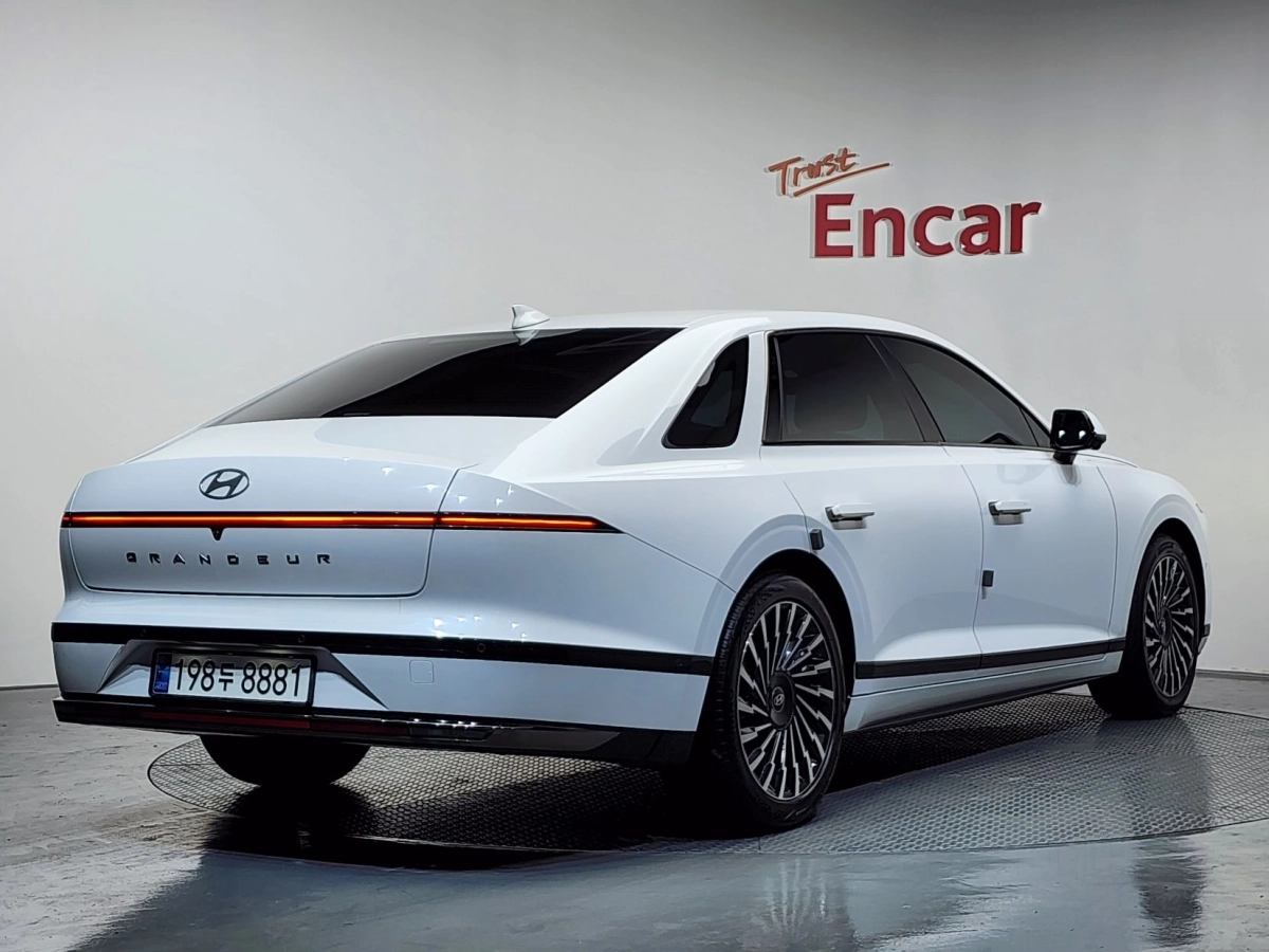HYUNDAI GRANDEUR HYBRID GN7