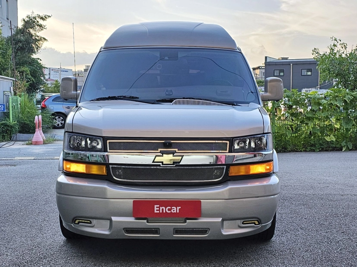 CHEVROLET EXPRESS VAN