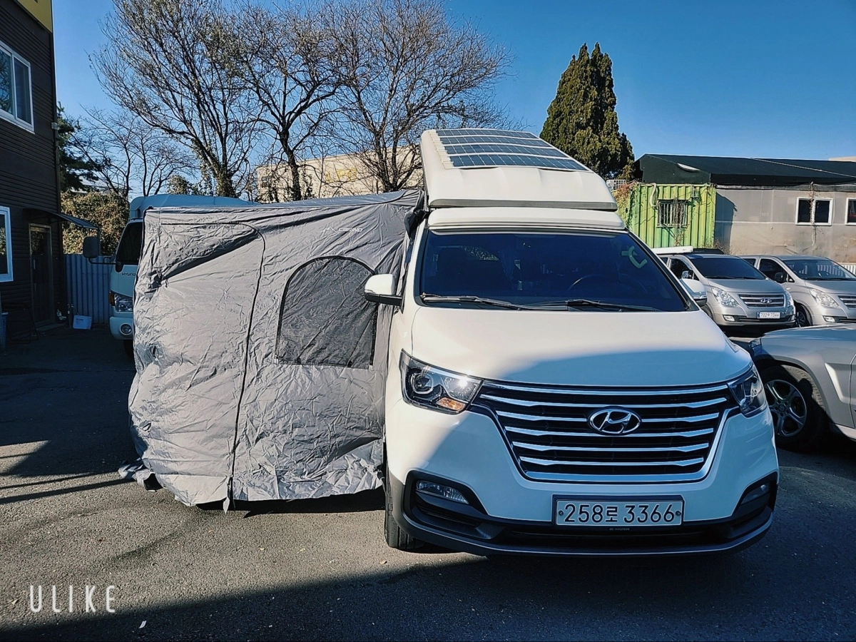 HYUNDAI STAREX GRAND  2020