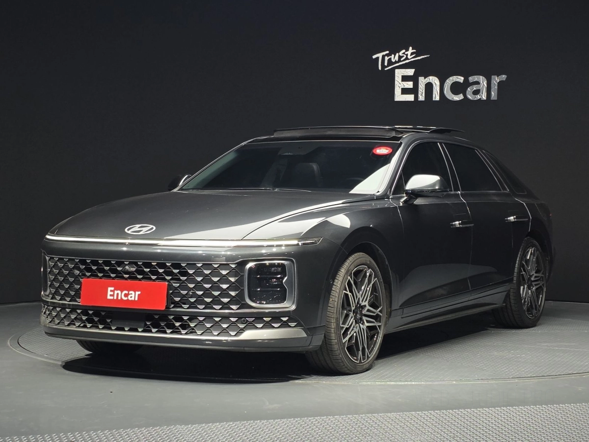 HYUNDAI GRANDEUR HYBRID GN7 2023