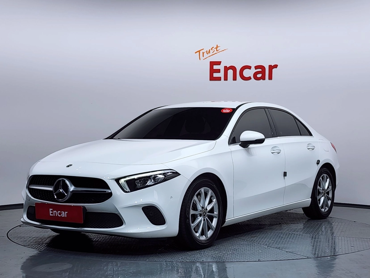 MERCEDES BENZ A-CLASS W177