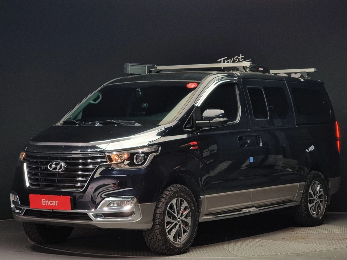 HYUNDAI STAREX GRAND  2019