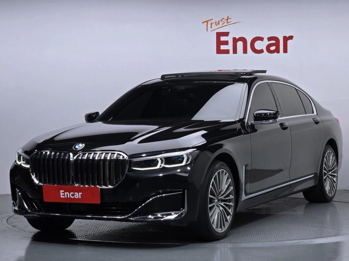 BMW 7-SERIES G11 2022