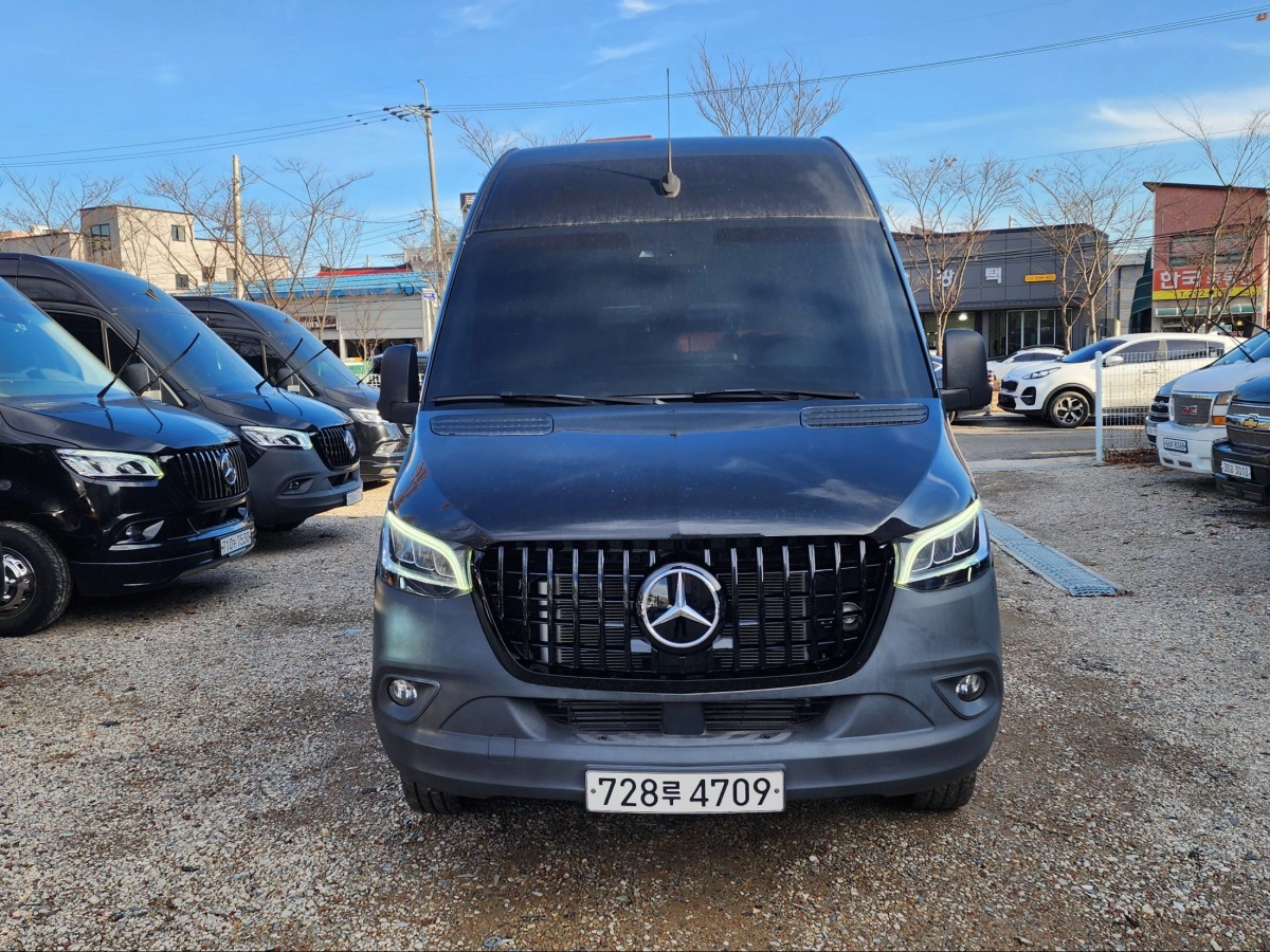 MERCEDES BENZ SPRINTER