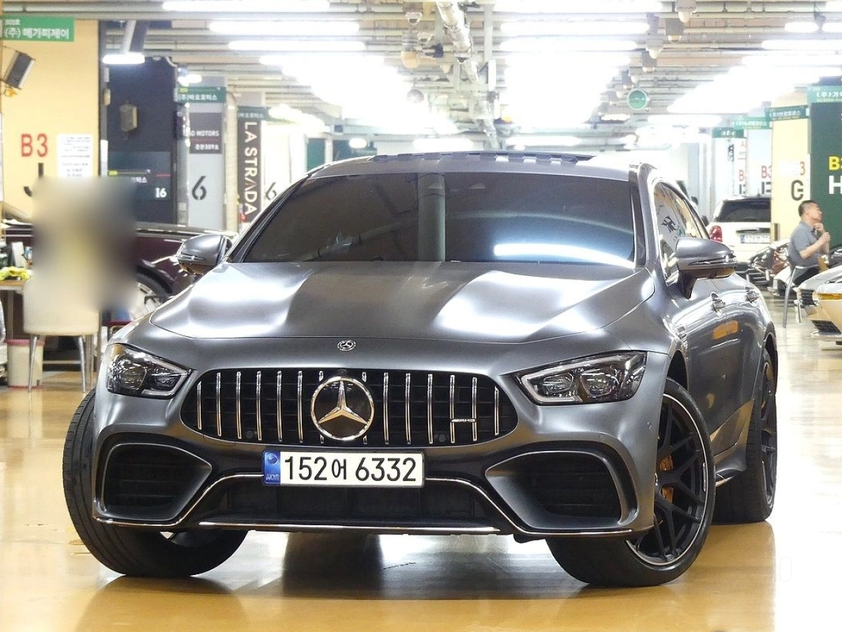 MERCEDES BENZ AMG GT