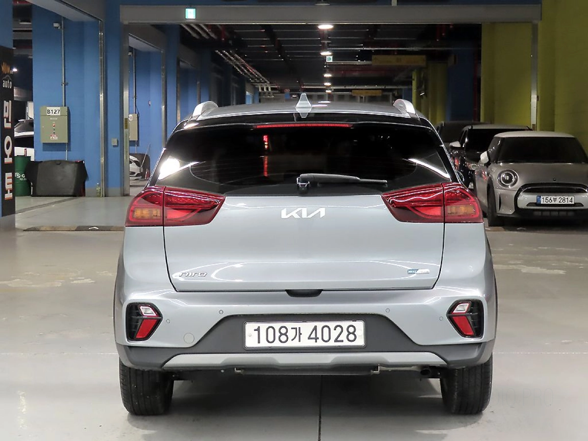 KIA NIRO