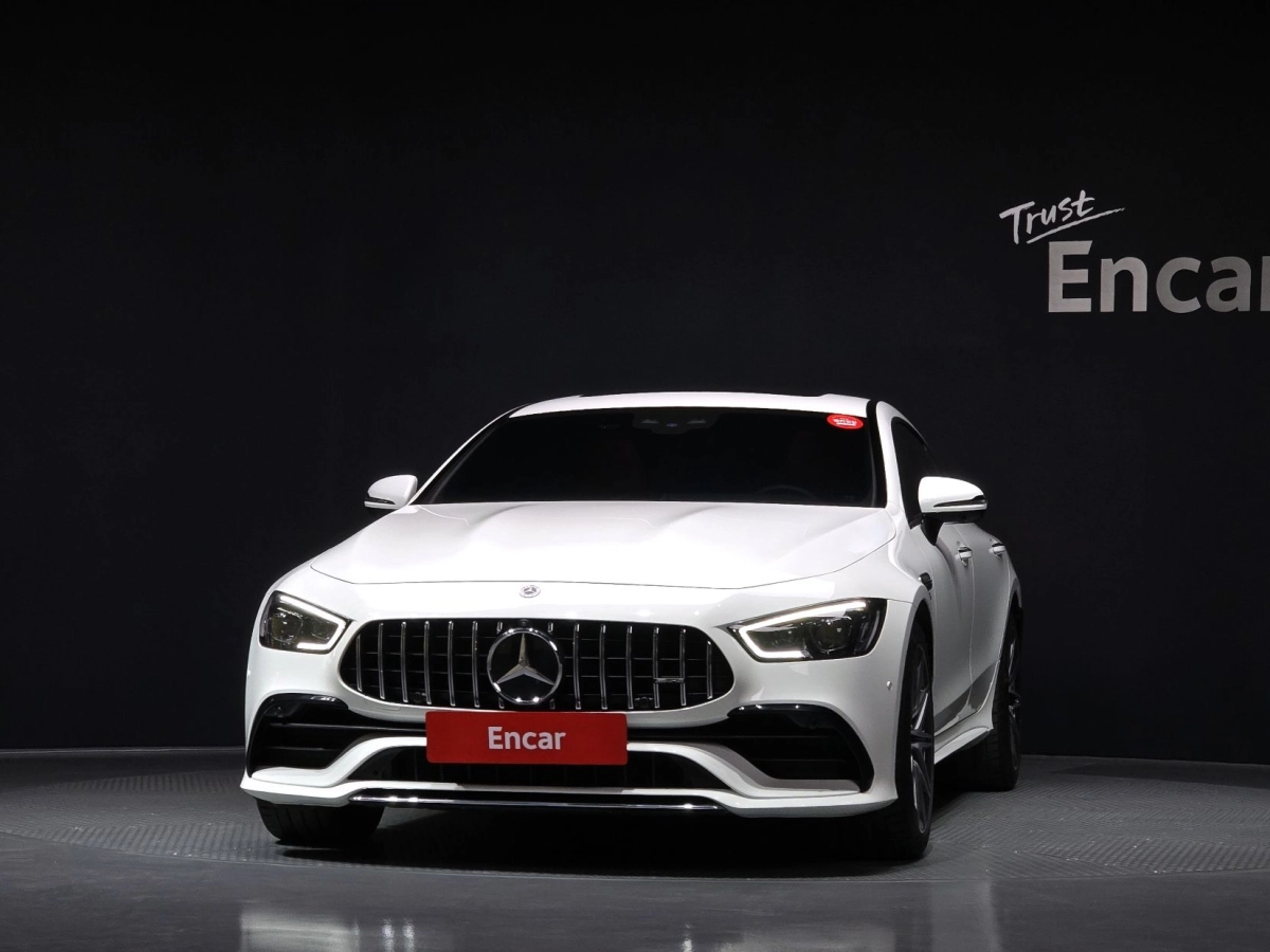 MERCEDES BENZ AMG GT