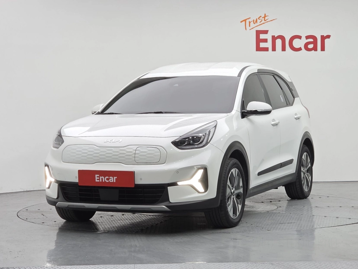 KIA NIRO PLUS