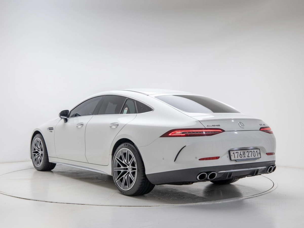 MERCEDES BENZ AMG GT