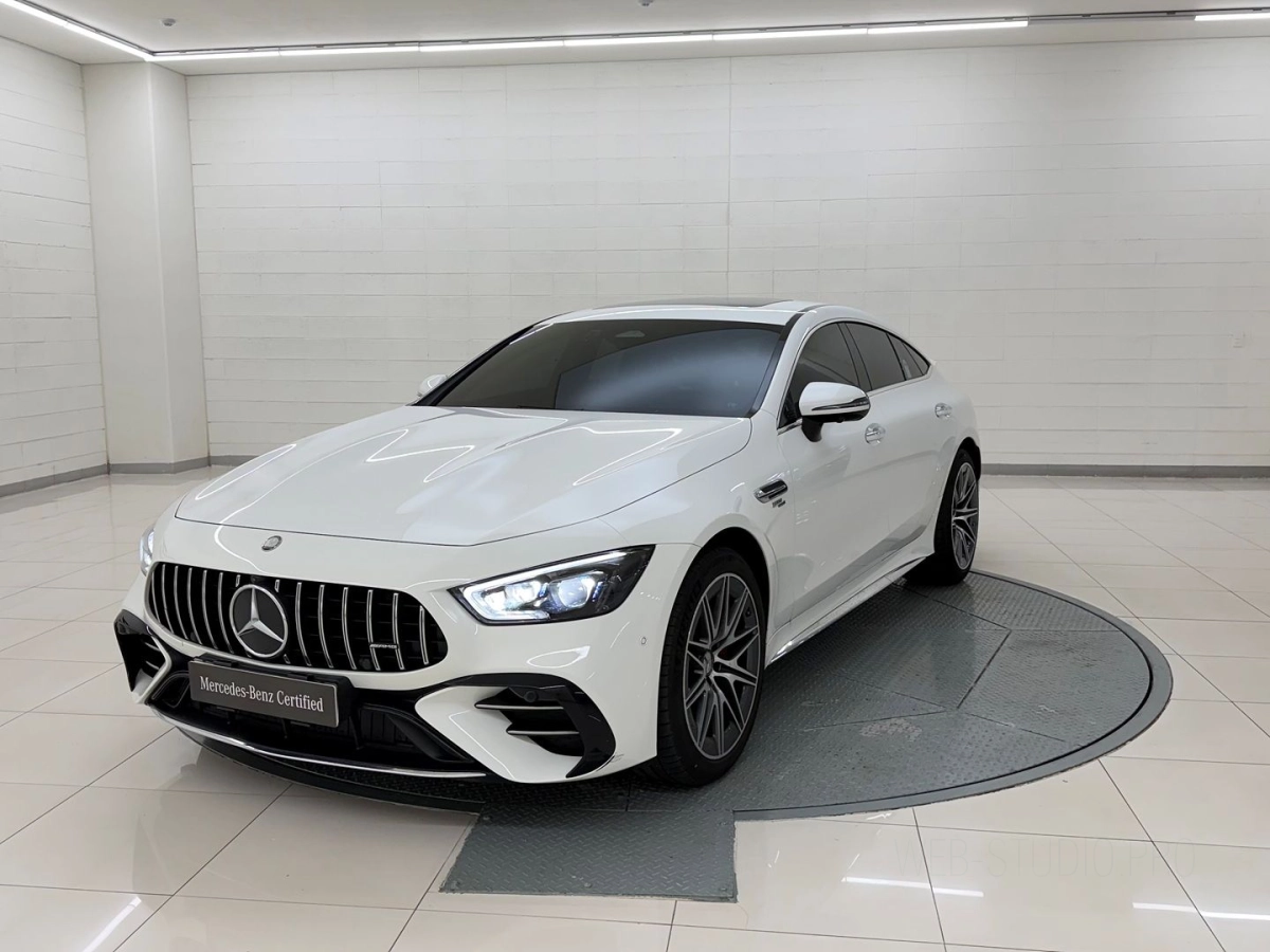 MERCEDES BENZ AMG GT