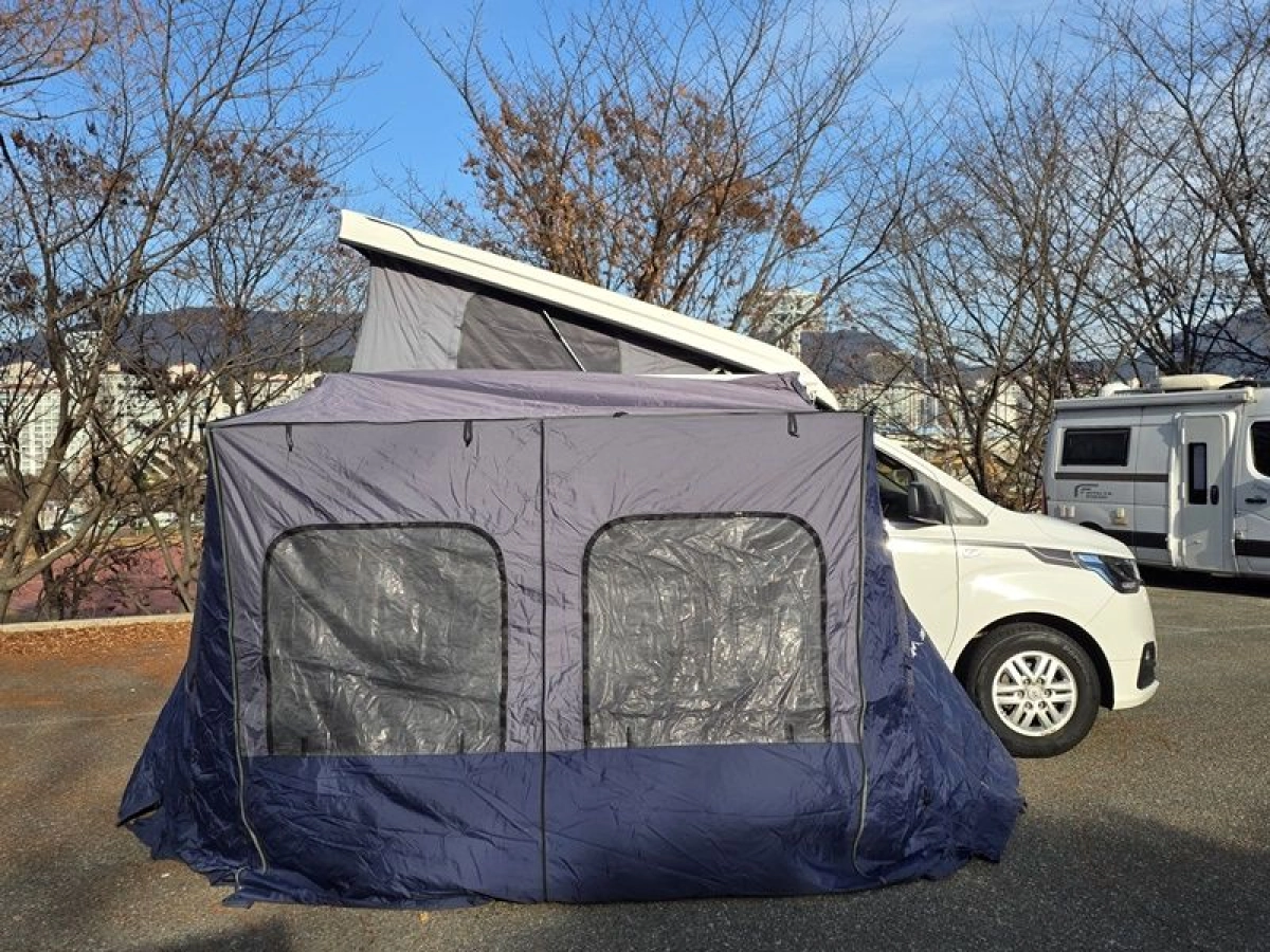 HYUNDAI STAREX GRAND