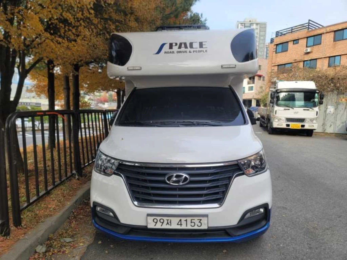 HYUNDAI STAREX GRAND 2021