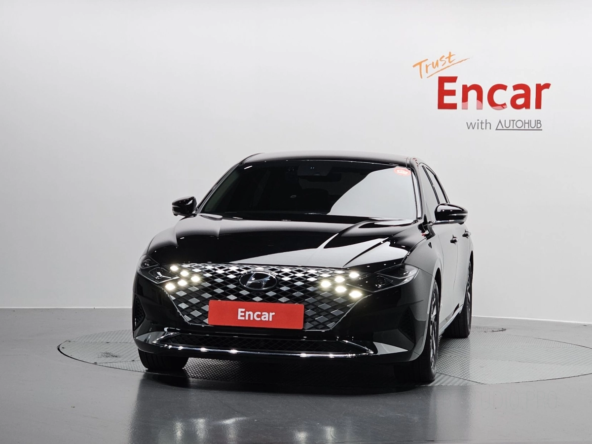 HYUNDAI GRANDEUR IG HYBRID