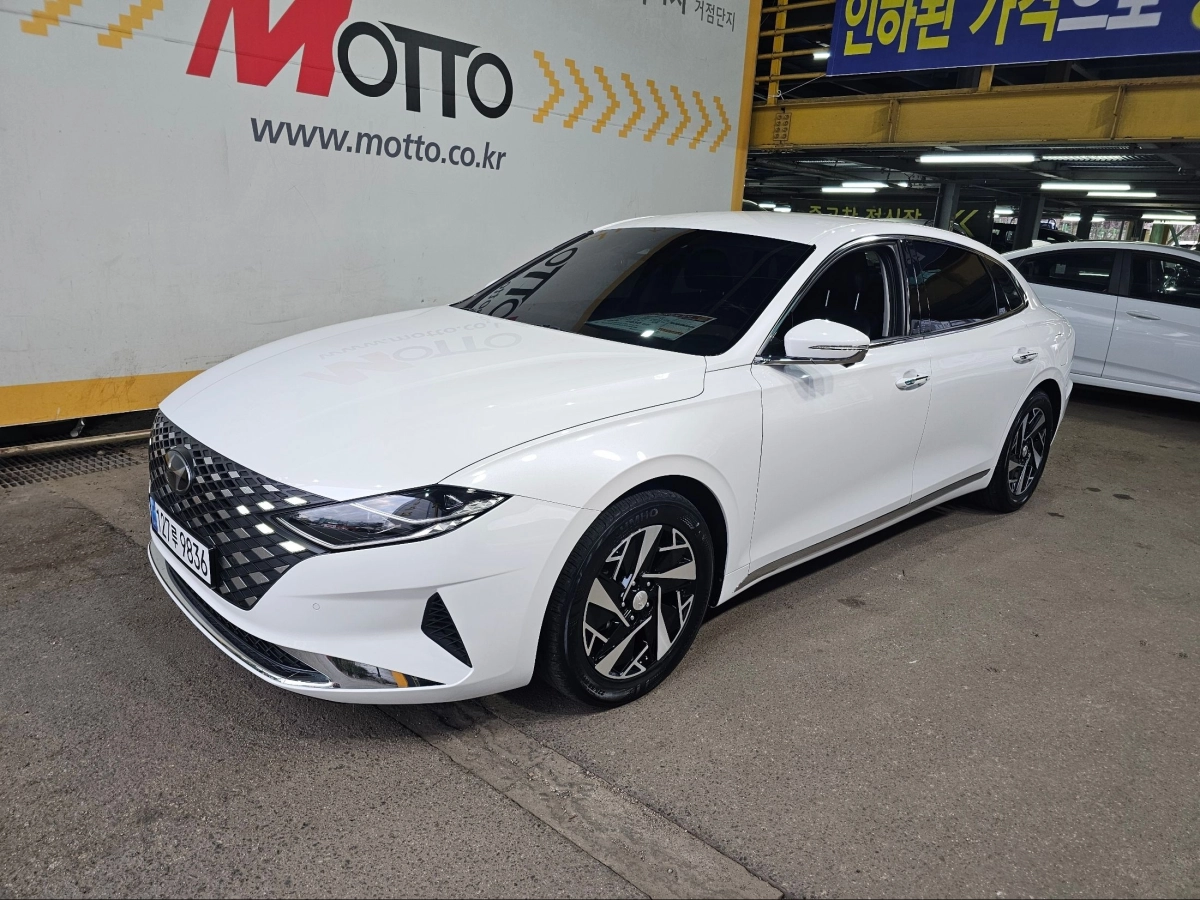 HYUNDAI GRANDEUR IG HYBRID