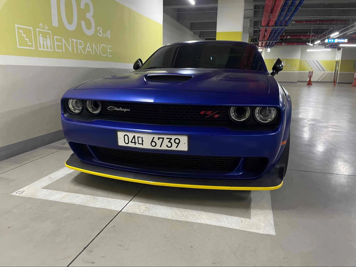 DODGE CHALLENGER